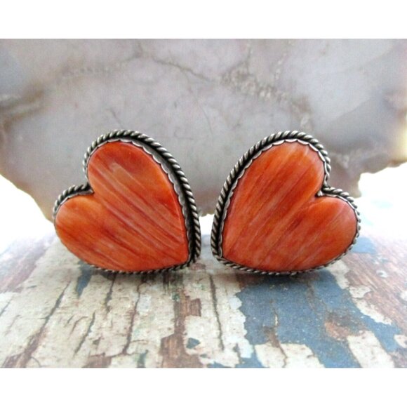 Joan Slifka Sterling Silver Spiny Oyster Heart Shaped Clip on Earrings - Picture 1 of 8